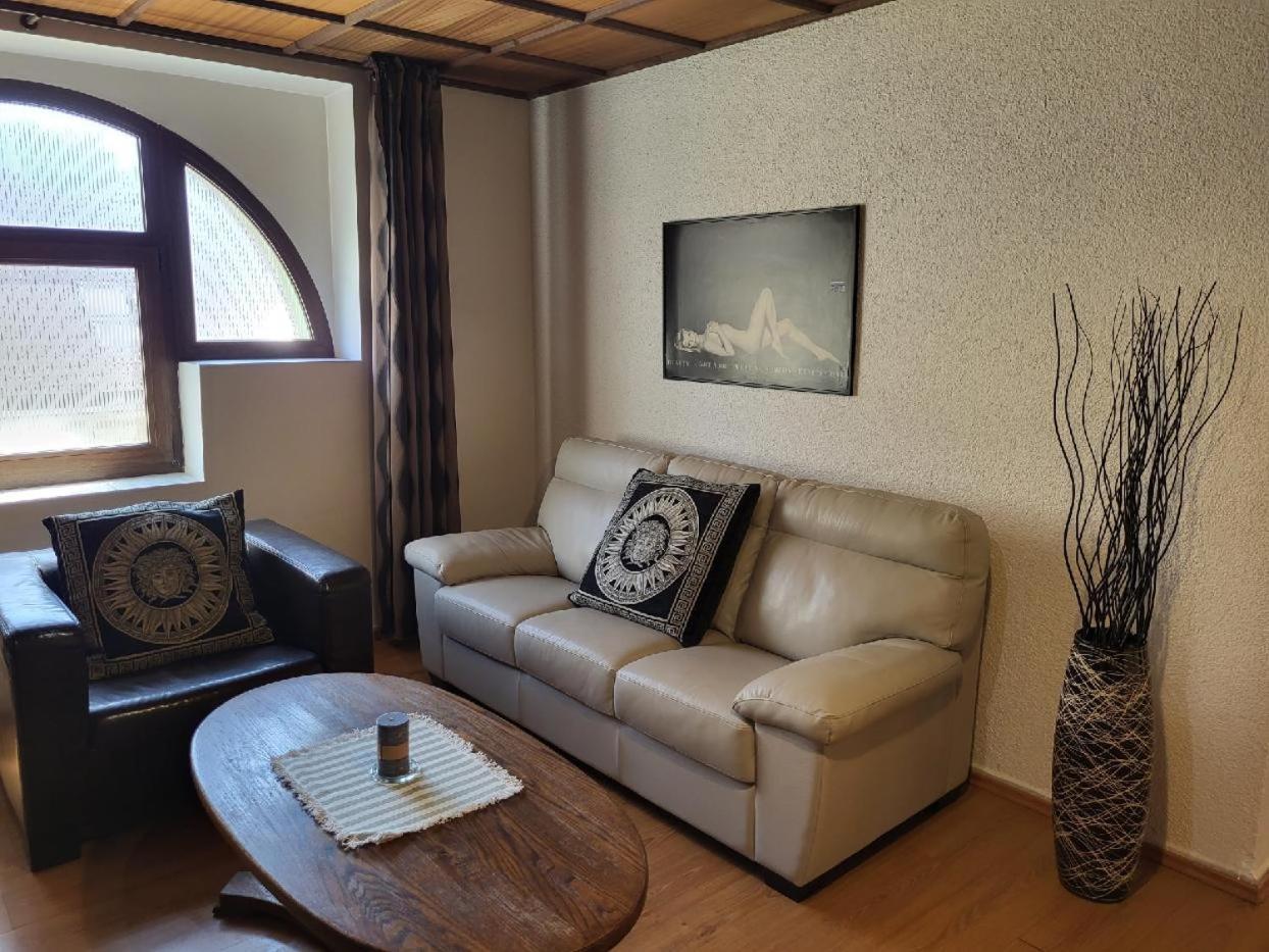 Sunflower Prague Apartments And Suites Kültér fotó